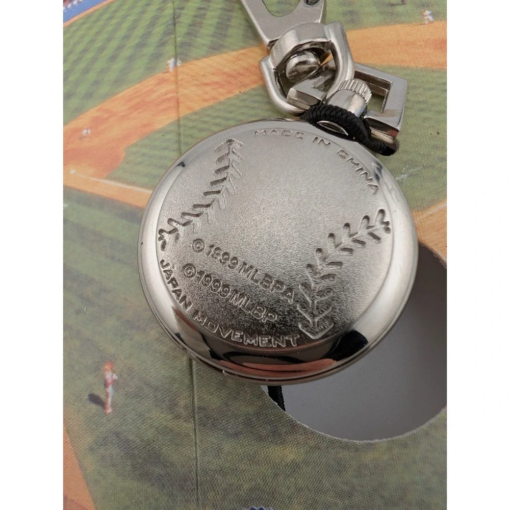 1999 Avon‎ Superstars Collection St. Louis Cardinals Mark McGuire Clip Watch